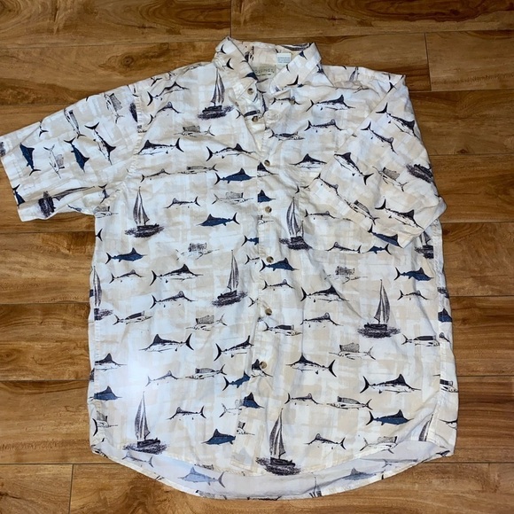 CROSSINGS Mens Shark/Ship Pattern Full Button-Up Collard Shirt Size Large - Picture 1 of 15